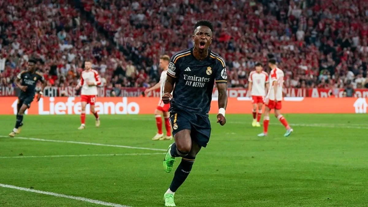 Вінісіус Жуніор / Pro Shots