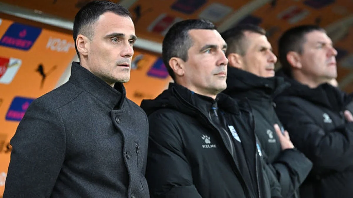 Желько Любеновіч та його тренерський штаб / фото: ФК Шахтар