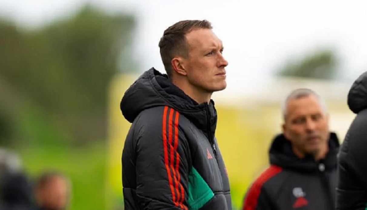 Філ Джонс / Фото зі соцмереж