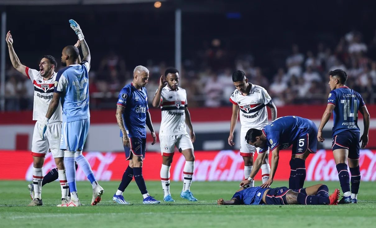 Падение Искьердо / Photo by Alexandre Schneider/Getty Images