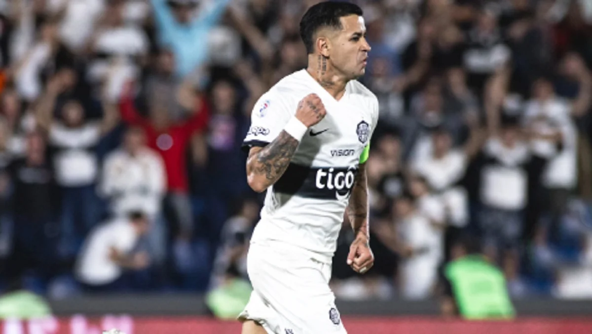 Дерліс Гонсалес / ФК Олімпія