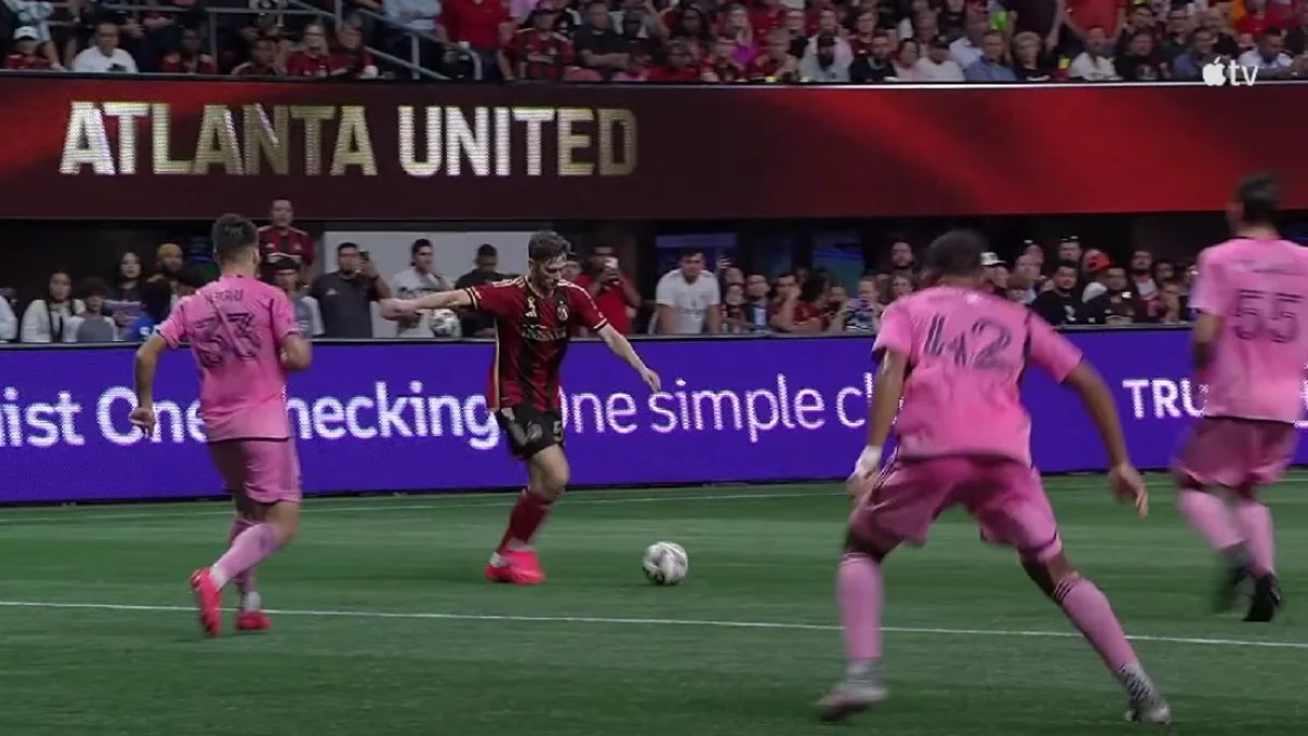 Міранчук забиває у ворота Інтер Маямі / скріншот