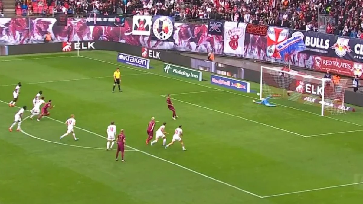 РБ Лейпциг – Аугсбург – 4:0 / Стоп-кадр из видео