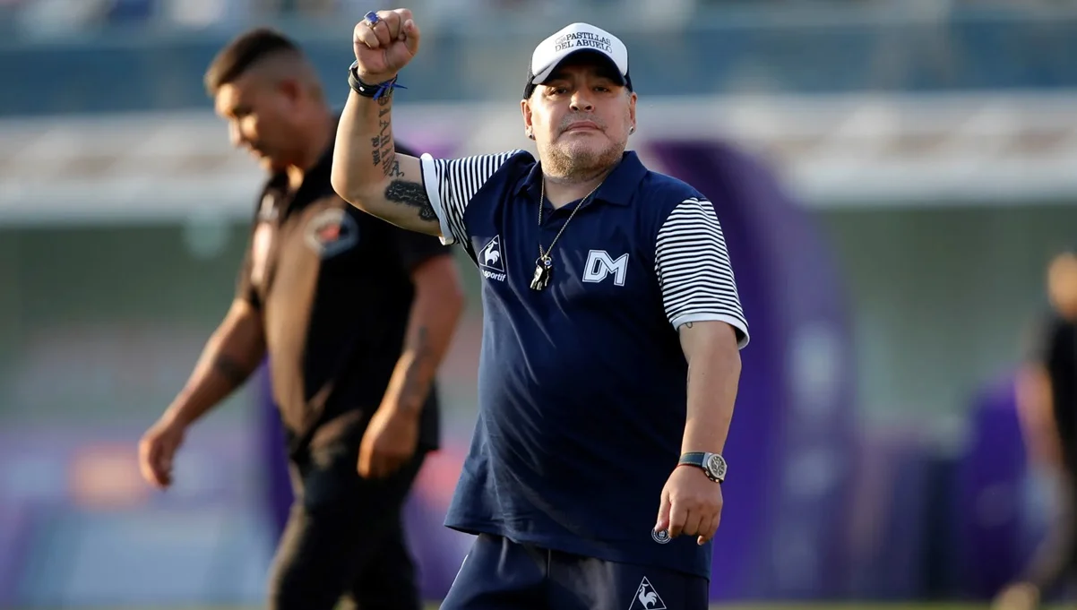 Диего Марадонна / фото: EFE/Demian Alday Estévez