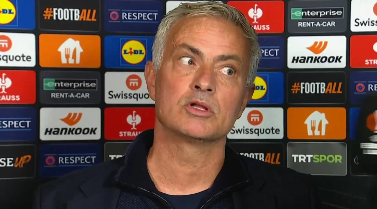 Жозе Моурінью / Скрін