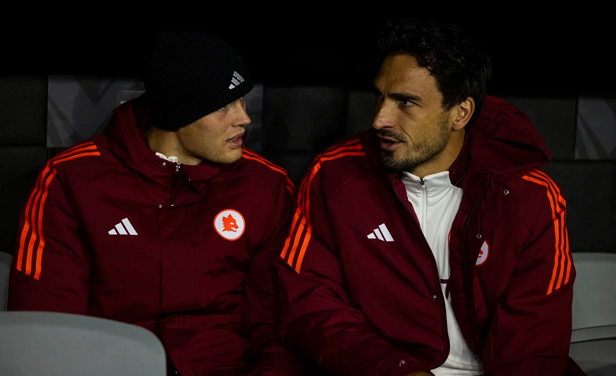 Довбик и Хуммельс / Photo by Michael Campanella/Getty Images