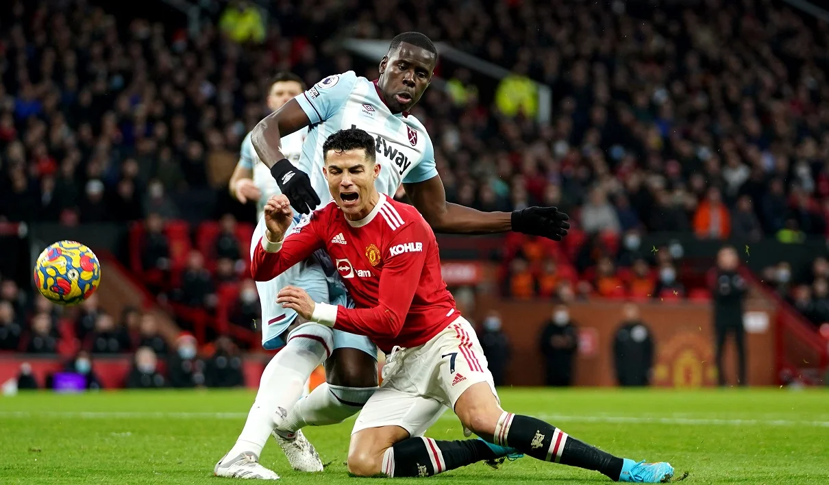 Зума зупиняв Роналду, а тепер не може отримати зарплату / Photo by Zac Goodwin/PA Images via Getty Images