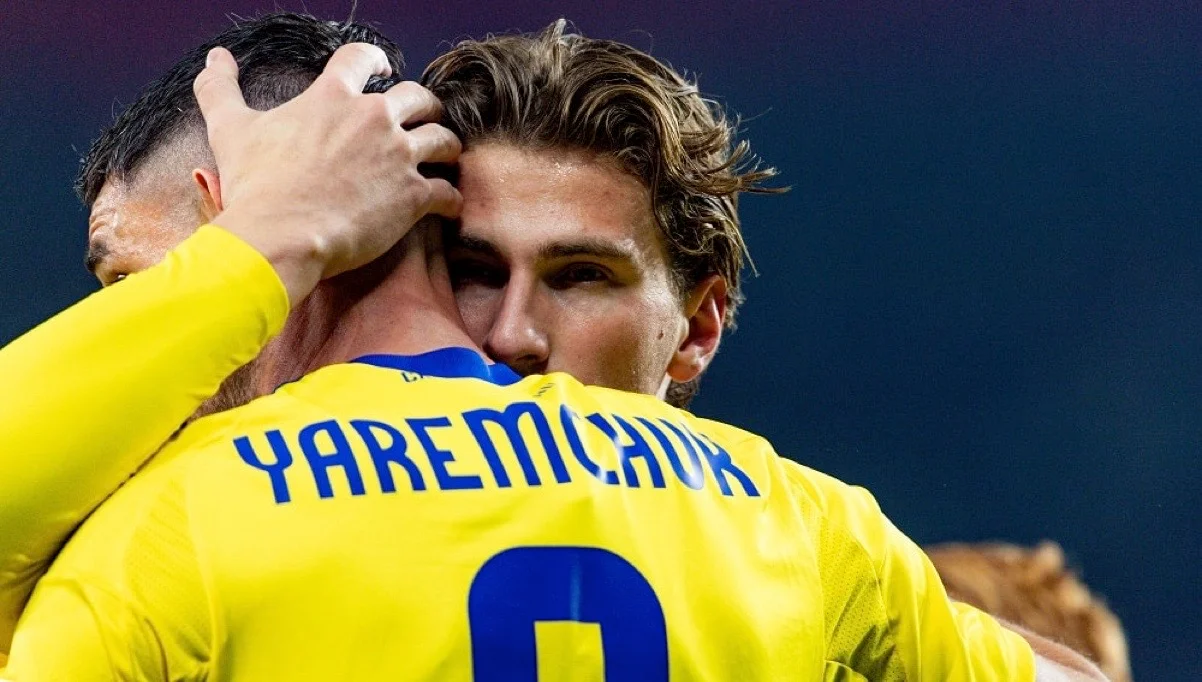 Забарний та Яремчук святкують / фото: УАФ