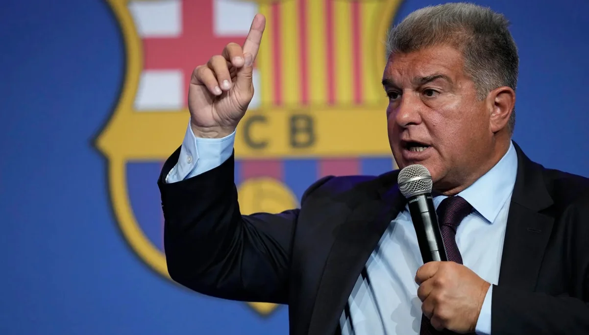 Жоан Лапорта / фото: EFE/ Alejandro Garcia