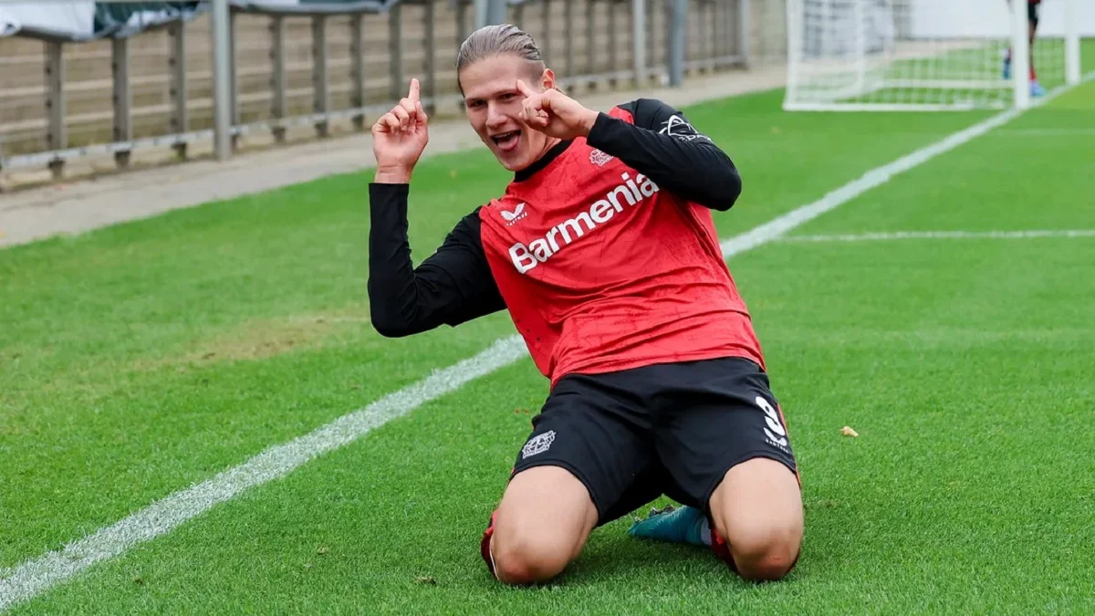 Артем Степанов / IMAGO/Marco Steinbrenner/DeFodi Images