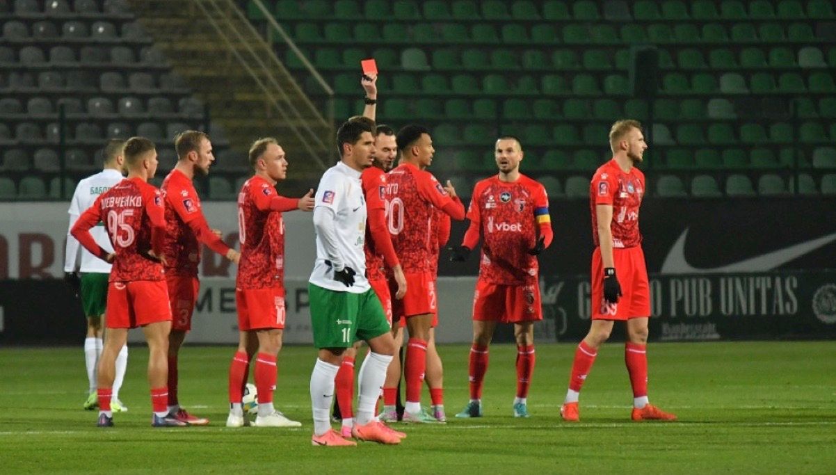Карпаты – Верес – 5:0