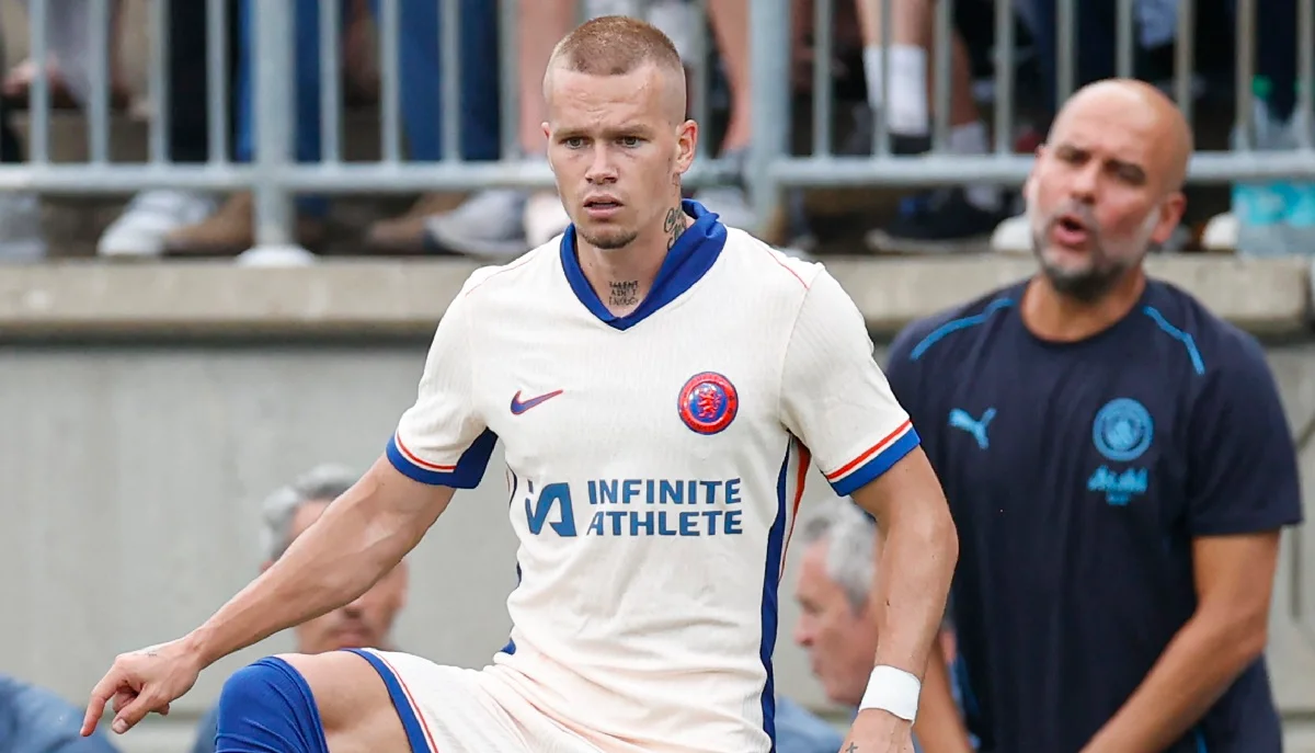 Михайло Мудрик / Photo by KAMIL KRZACZYNSKI/AFP via Getty Images