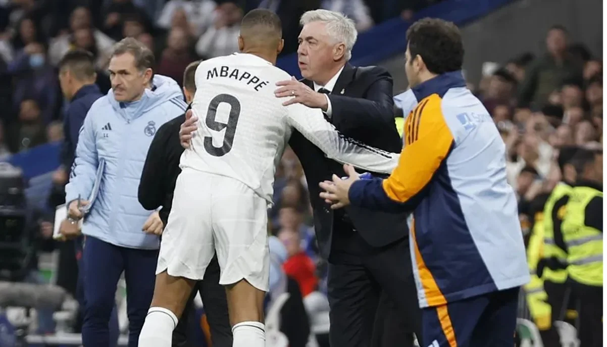 Кіліан Мбаппе і Карло Анчелотті / фото: Хосе А. Гарсія/MARCA