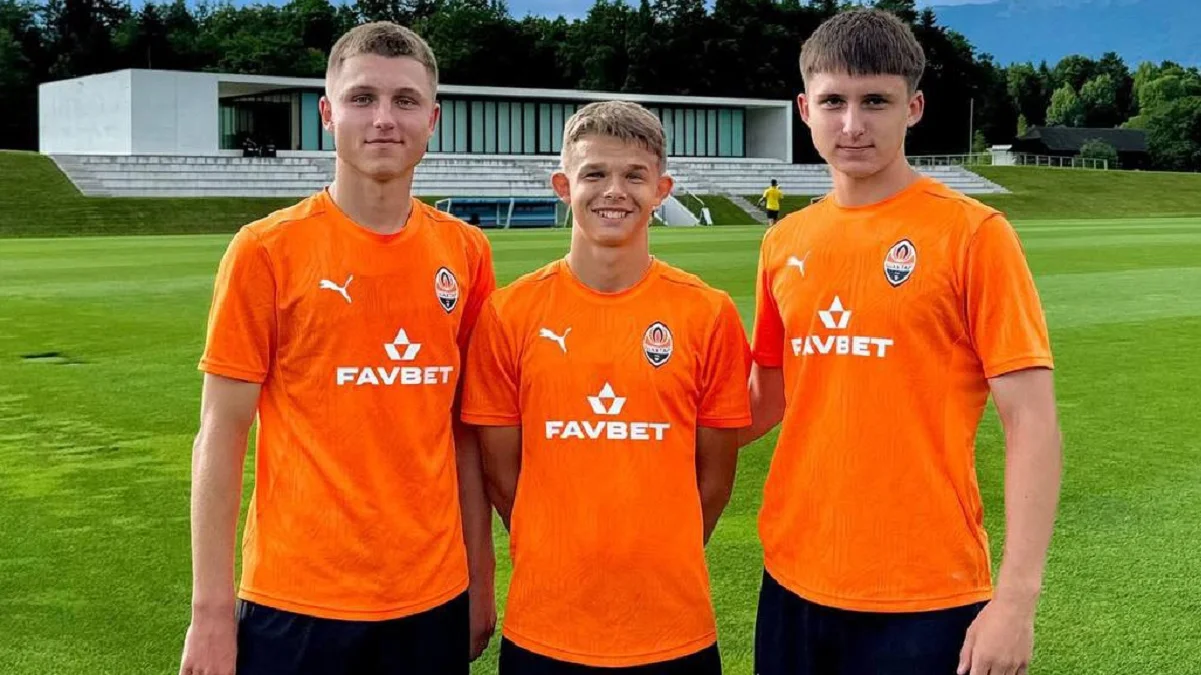 Огарков, Цуканов и Дрозд / ФК Шахтер