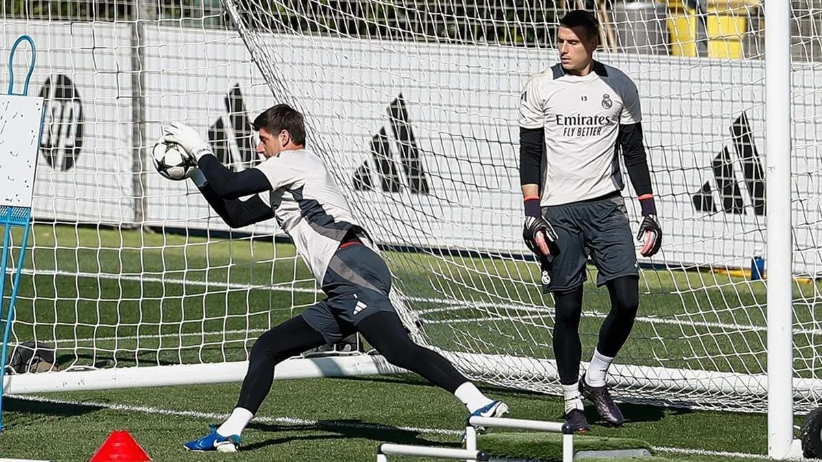 Тибо Куртуа и Андрей Лунин / Irina R. Hipolito/Europa Press via Getty Images