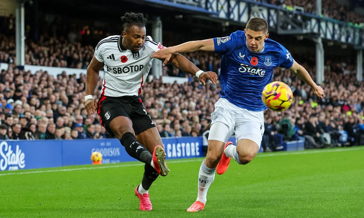 Віталій Миколенко (праворуч) / Photo by Alex Dodd – CameraSport via Getty Images