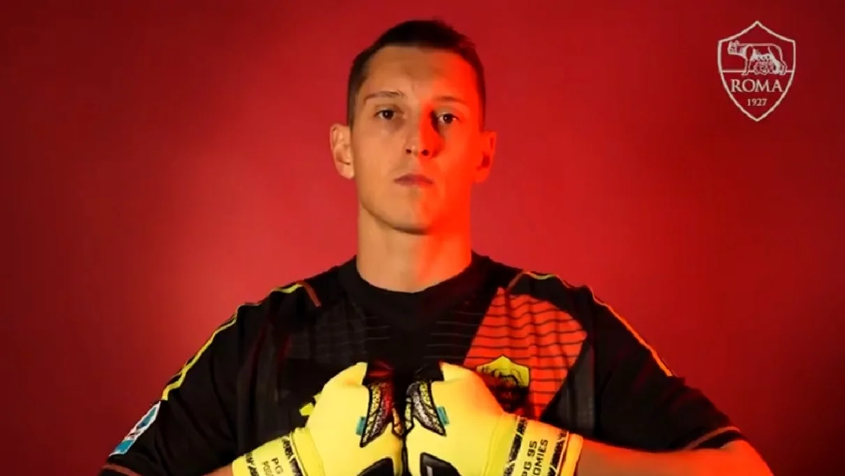 П'єрлуїджі Голліні / Скрін