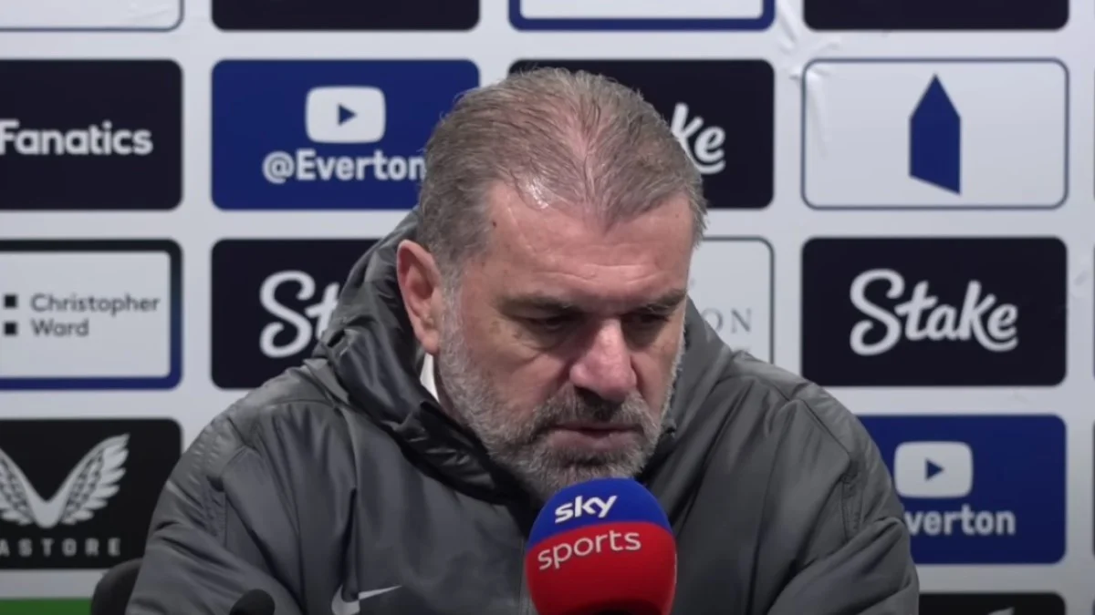 Ангелос Постекоглу / скріншот