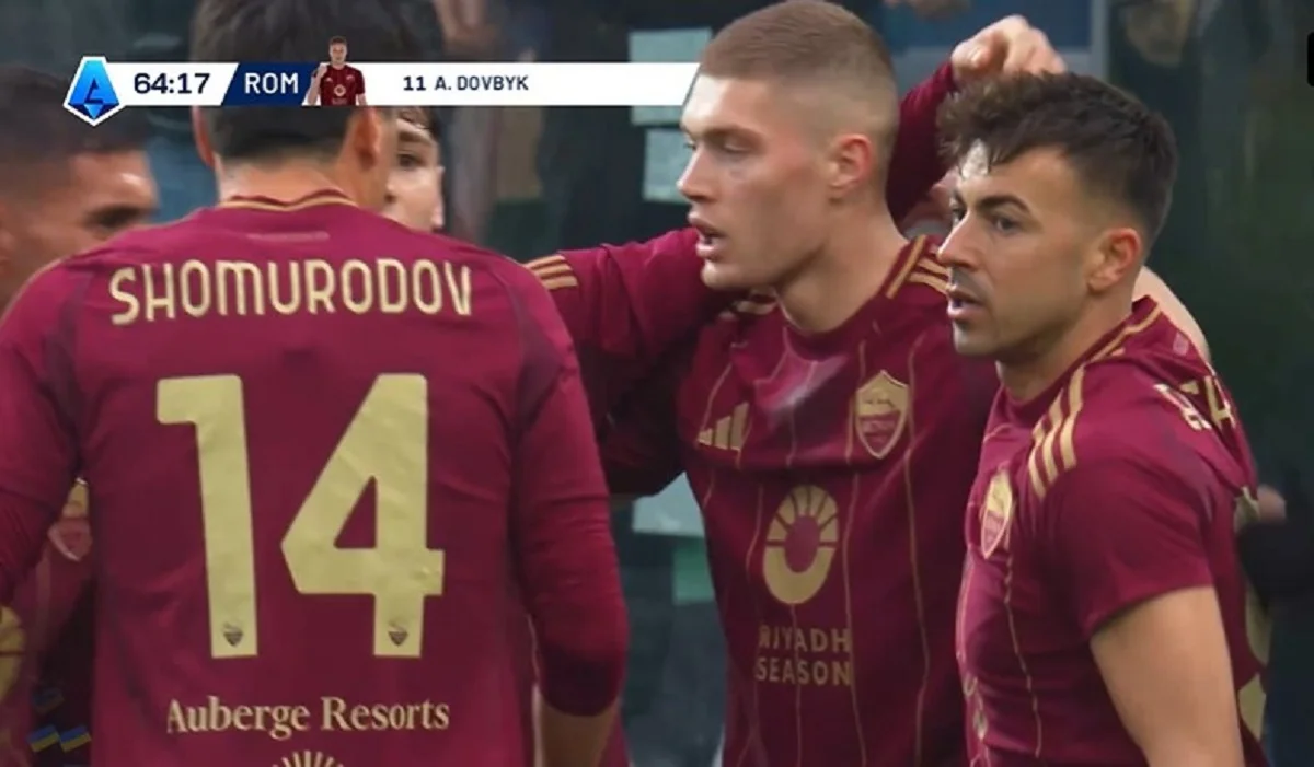 Довбик празднует восьмой и двенадцатый / Скриншот