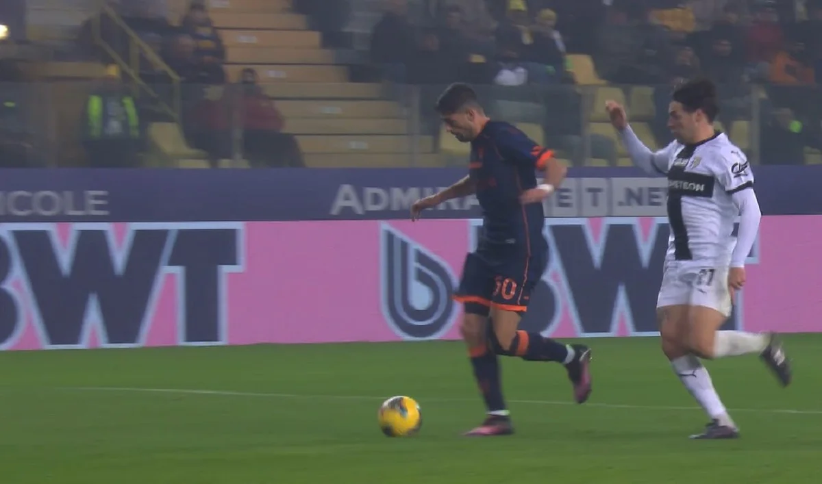 Пьеротти выводит Лечче вперед / Скриншот