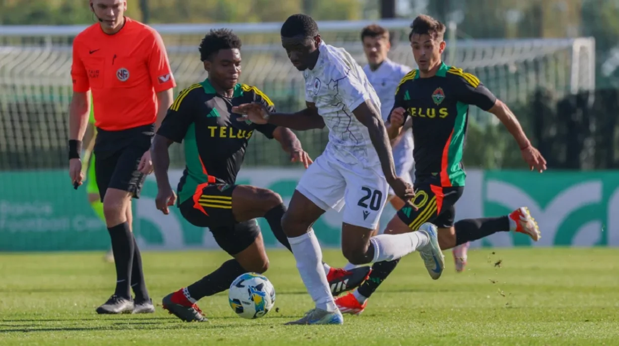 ЛНЗ – Ванкувер – 0:2