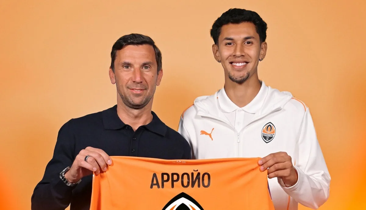 Дарио Срна и Диего Арройо / ФК Шахтер