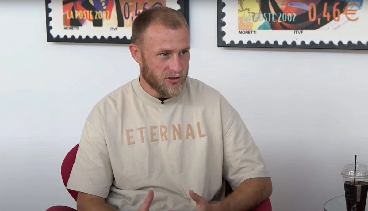 Роман Безус / Стоп-кадр из видео