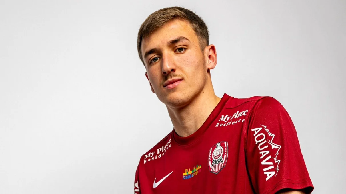 Эмерллаху уже в форме Клужа / Пресс-служба румынского клуба