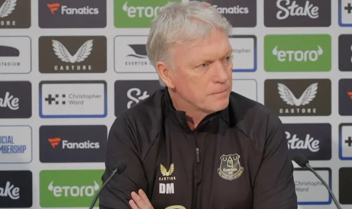 Девід Мойєс / Скрін