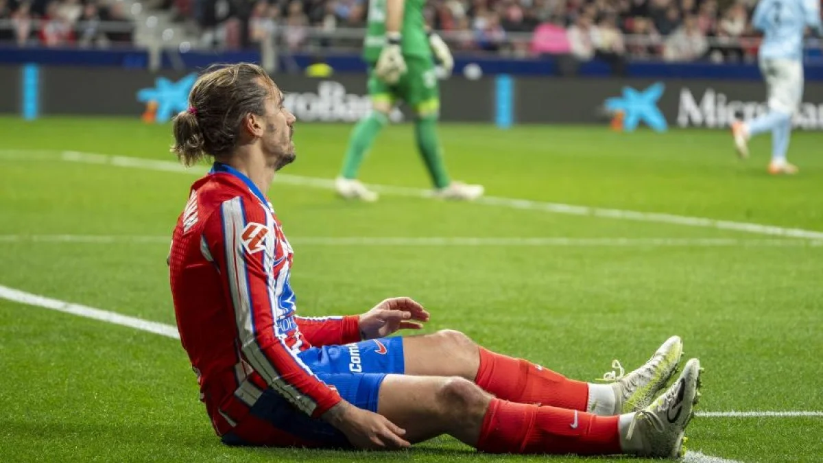 Фото к новости: Атлетико сделал подарок Реалу и Барселоне, Валенсия снова покинула зону вылета, огненная ничья Леганеса и Алавеса