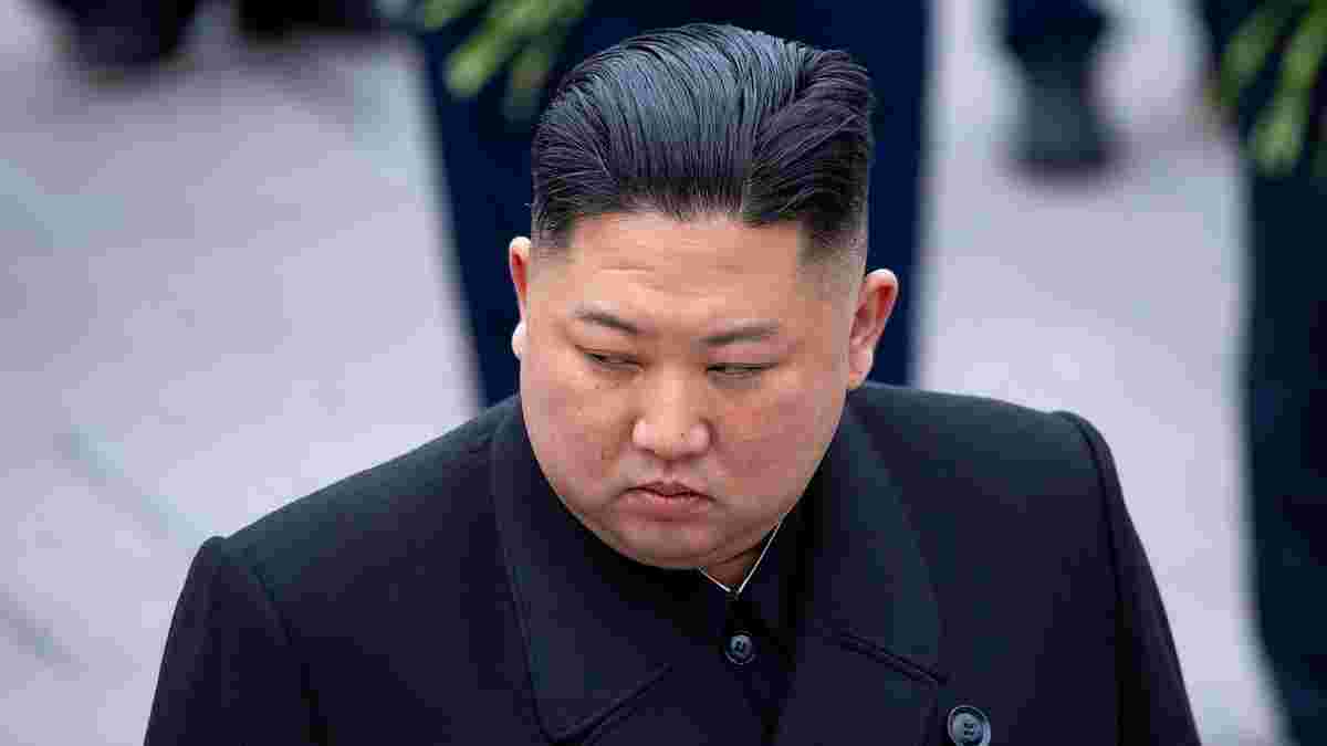 Ким Чен Ын запретил показ трех клубов АПЛ в Северной Корее – под абсурдный бан попала команда украинца