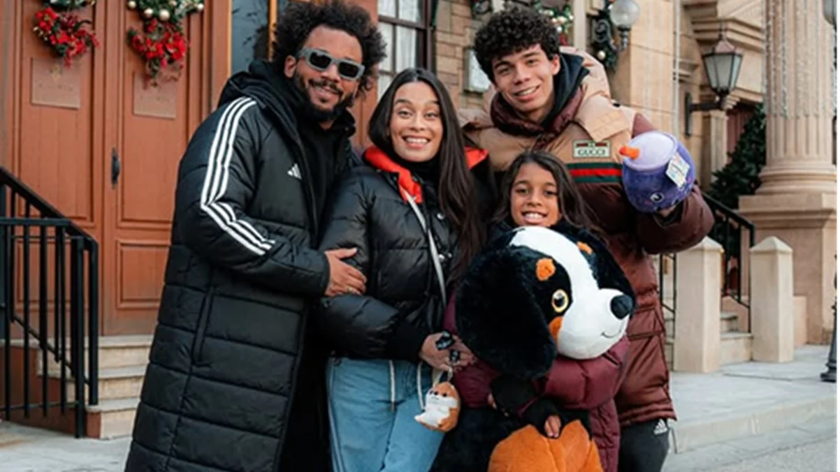 Марсело з сином Енцо, жінкою та донькою / фото: соцмережі