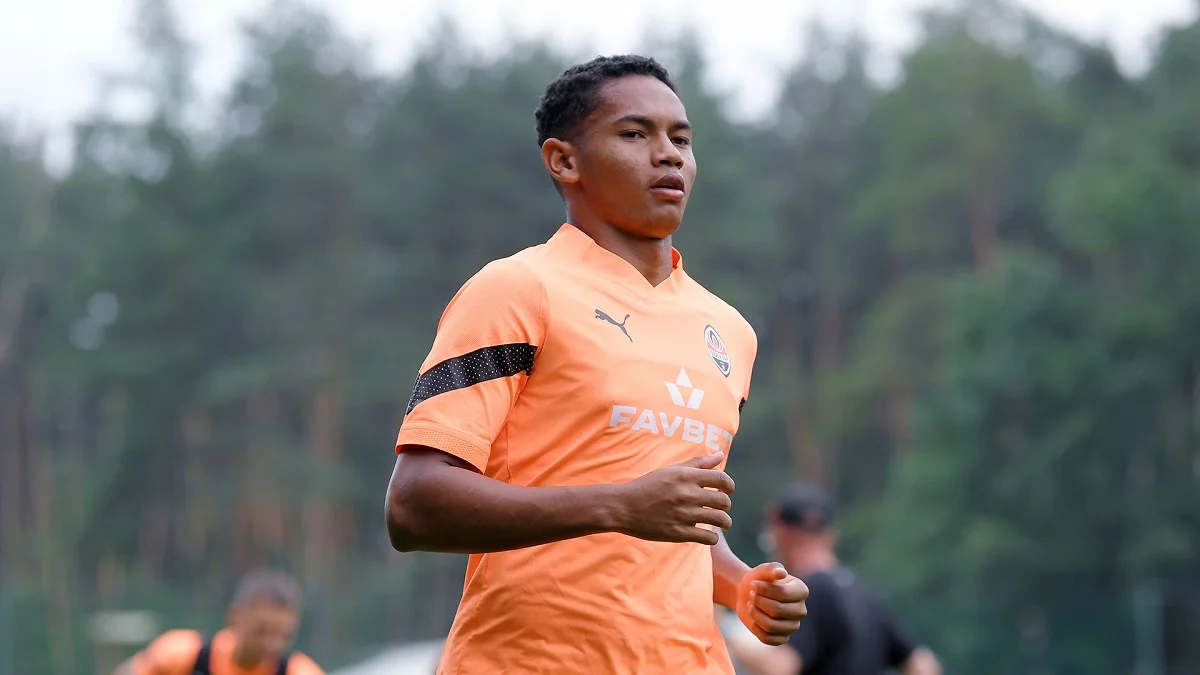 Егіналдо / ФК Шахтар