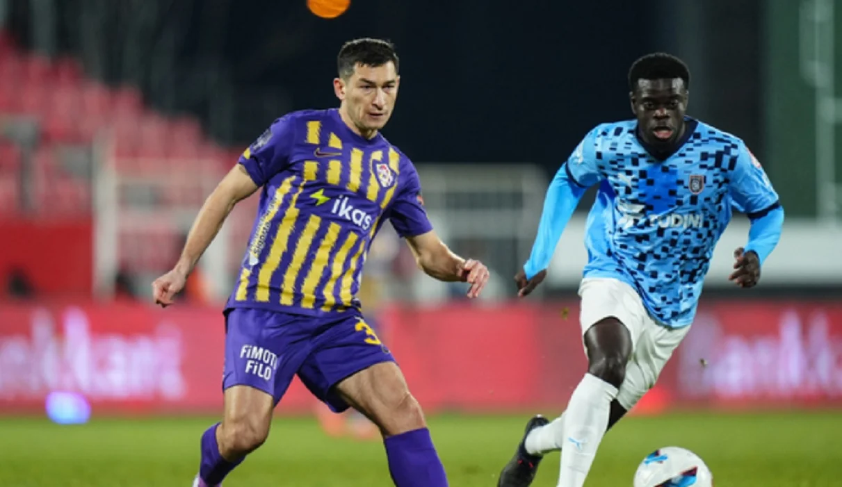 Тарас Степаненко / Fotomac