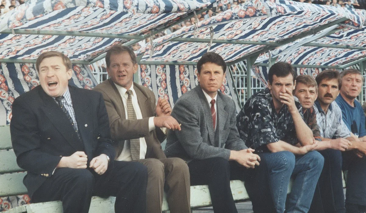 Петро Кутузов у тренерському штабі В'ячеслава Грозного / FC DNIPRO HISTORY & STATISTICS