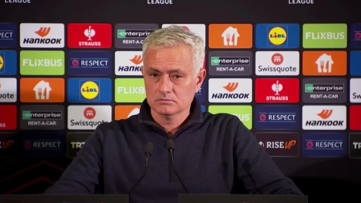 Жозе Моуринью / скриншот