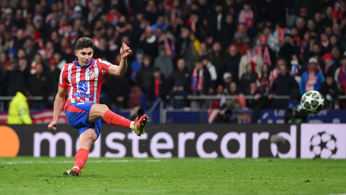 Хуліан Альварес / Getty Images