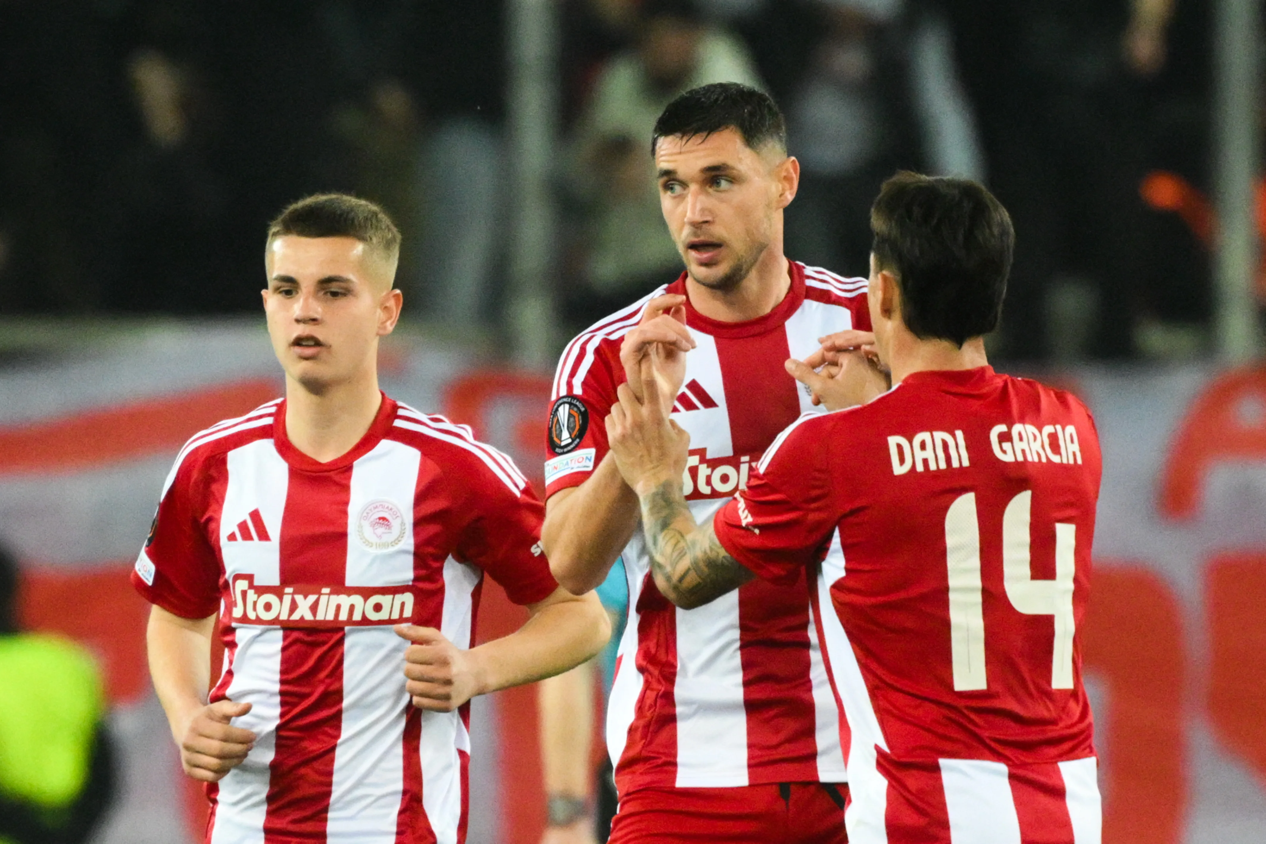 Яремчук оформив дубль у ворота росіянина / ANGELOS TZORTZINIS/AFP via Getty Images