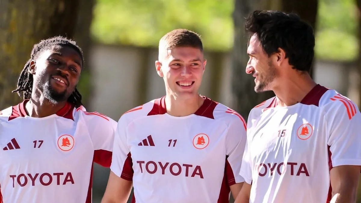 Ману Коне, Артем Довбик и Матс Хуммельс / Instagram Матса Хуммельса