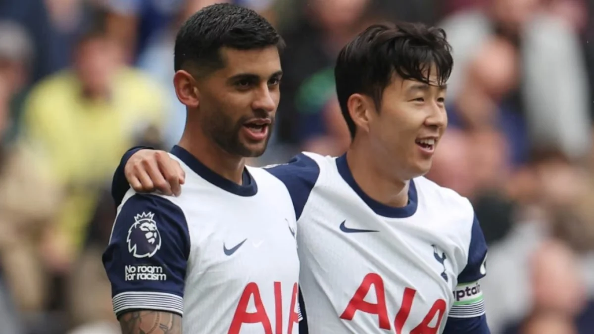 Крістіан Ромеро та Хин Мін Сон / EFE/EPA