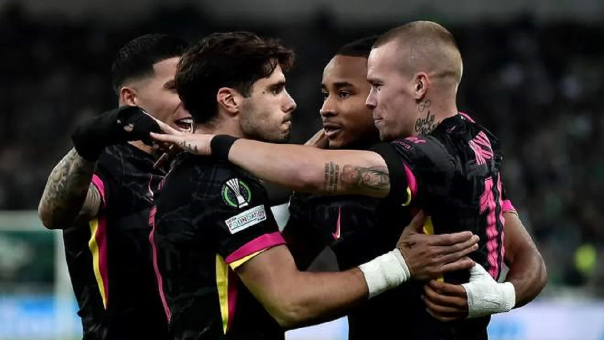 Енцо, Нету, Нкунку та Мудрик / фото: Milos Bicanski/Getty Images