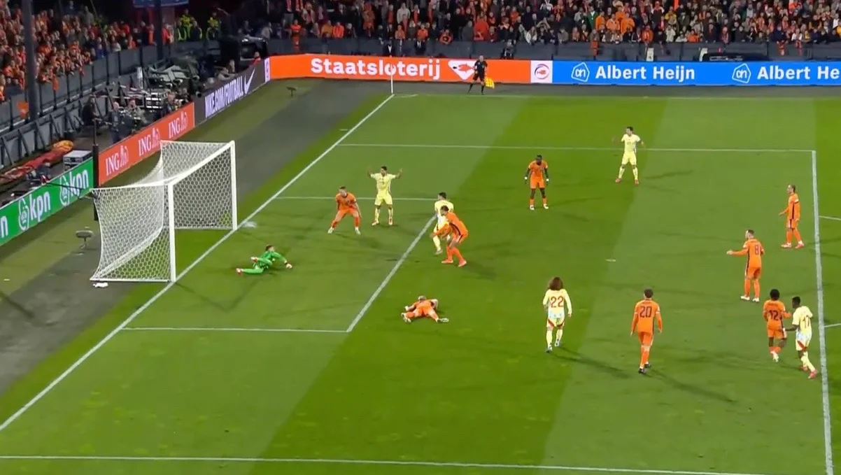 Нідерланди – Іспанія – 2:2 / скрін