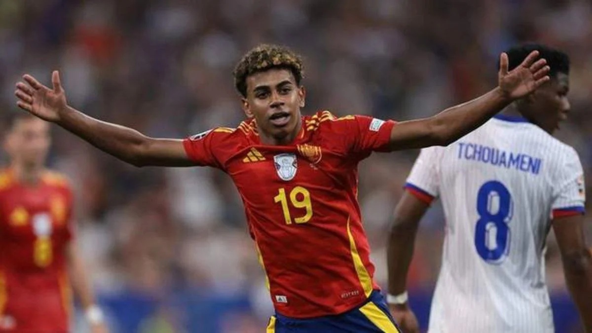 Ламин Ямал / Pro Shots