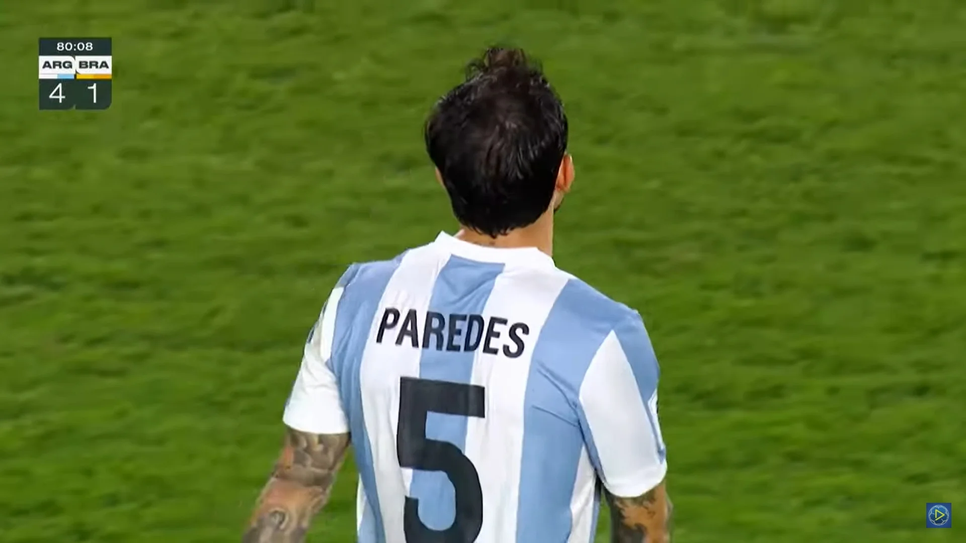 Леандро Паредес