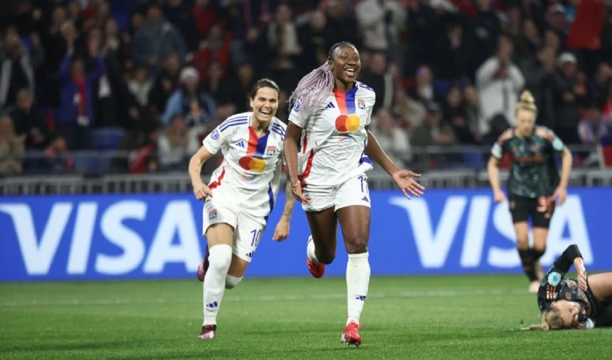 Лион – Бавария – 4:1 / L'Equipe