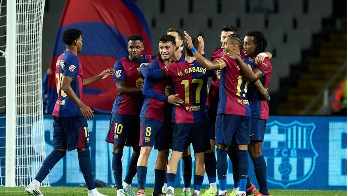 Ансу Фаті з одноклубниками / фото: офіційний сайт Ла Ліги