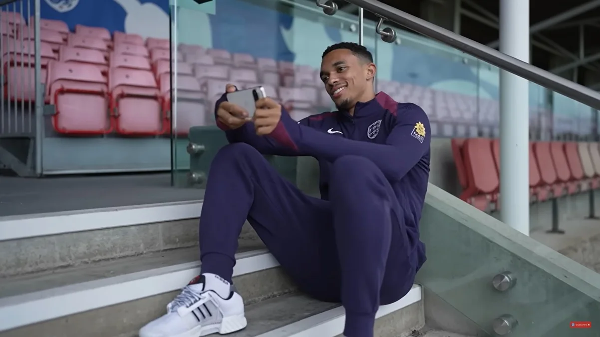 Трент Александер-Арнольд / скріншот