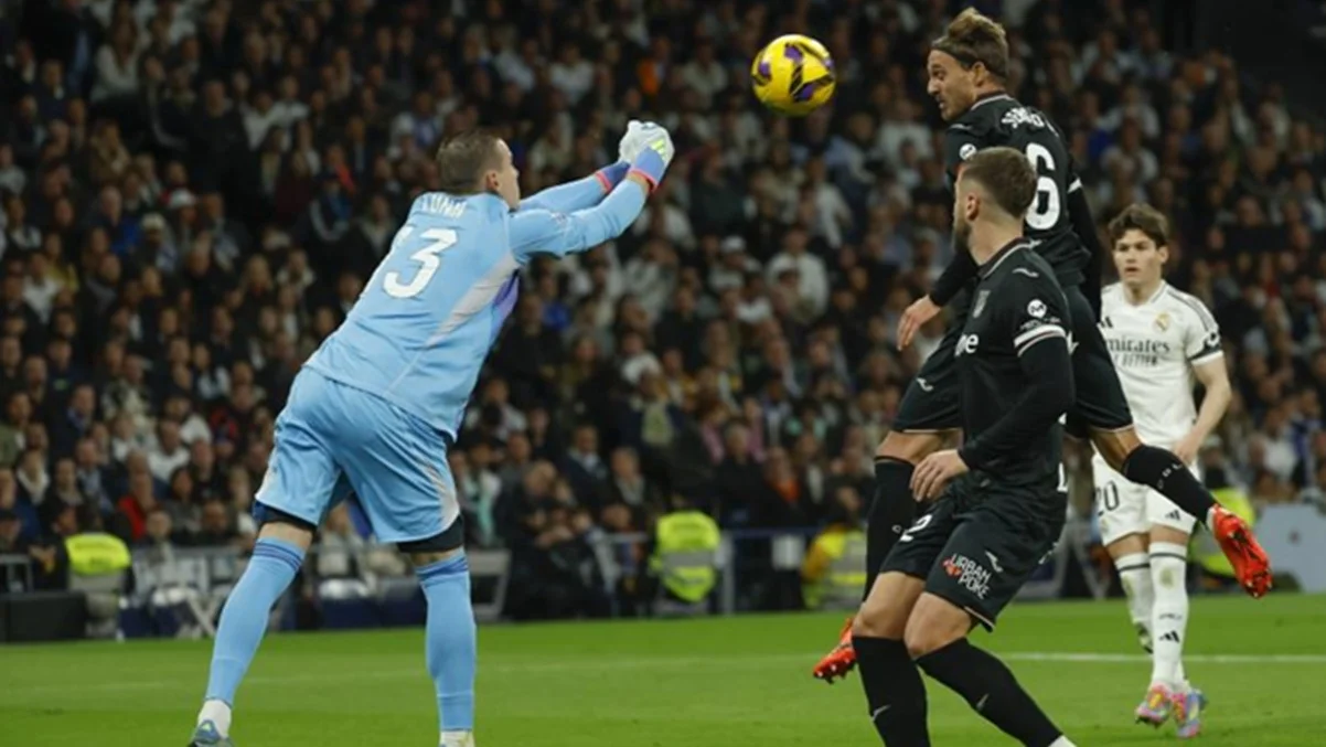 Андрей Лунин / фото: Mariscal / EFE