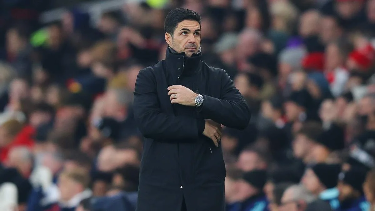 Фото к новости: Арсенал охотится на нового бомбардира – звезда Чемпионшипа готова перебраться в Лондон