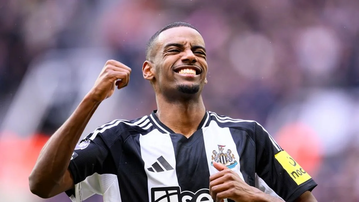 Александр Ісак / Pro Shots